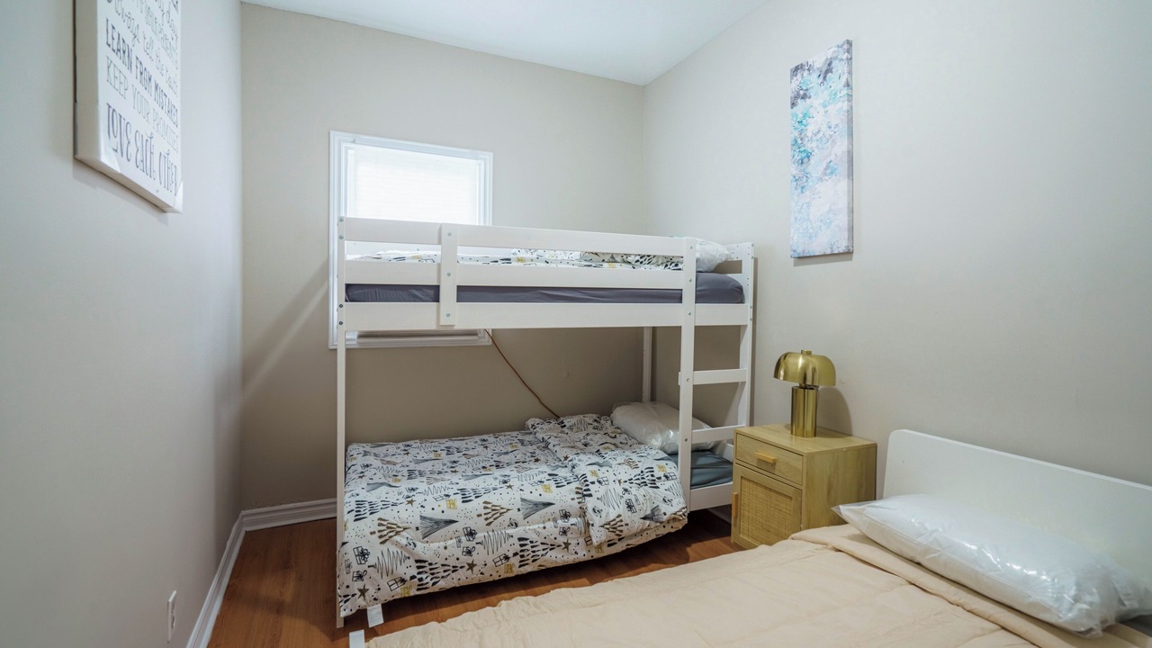 Photo of Bedroom in ByWard Market