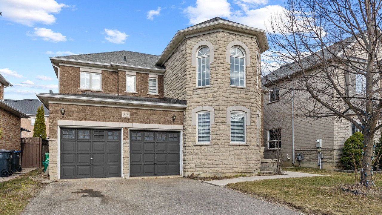 Photo of Outdoor in Brampton