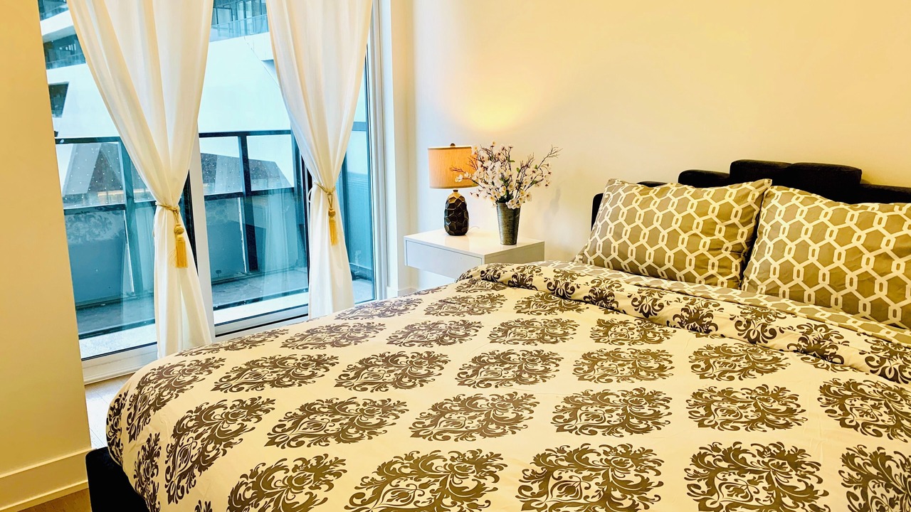 Photo of Bedroom in Humber Bay Shores