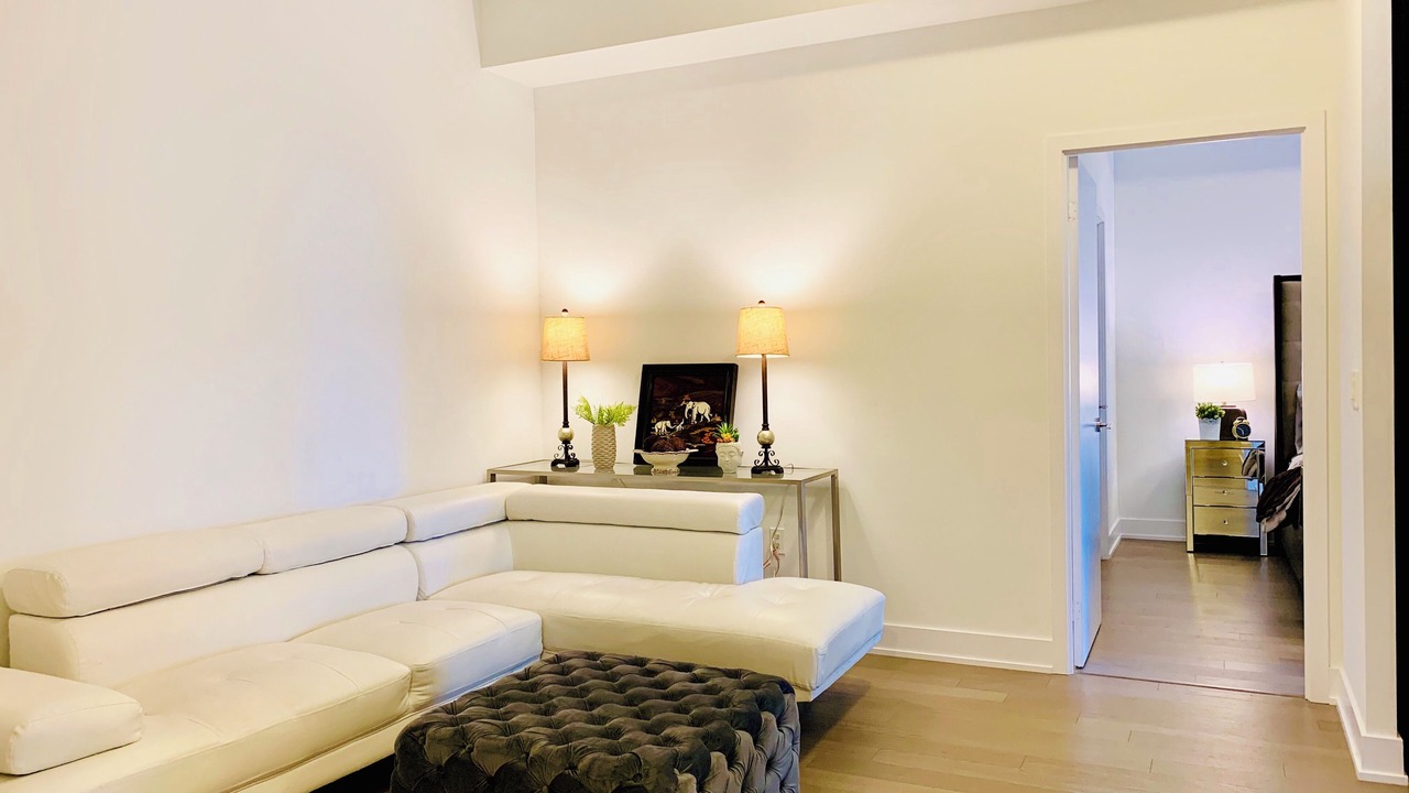Photo of Livingroom in Humber Bay Shores