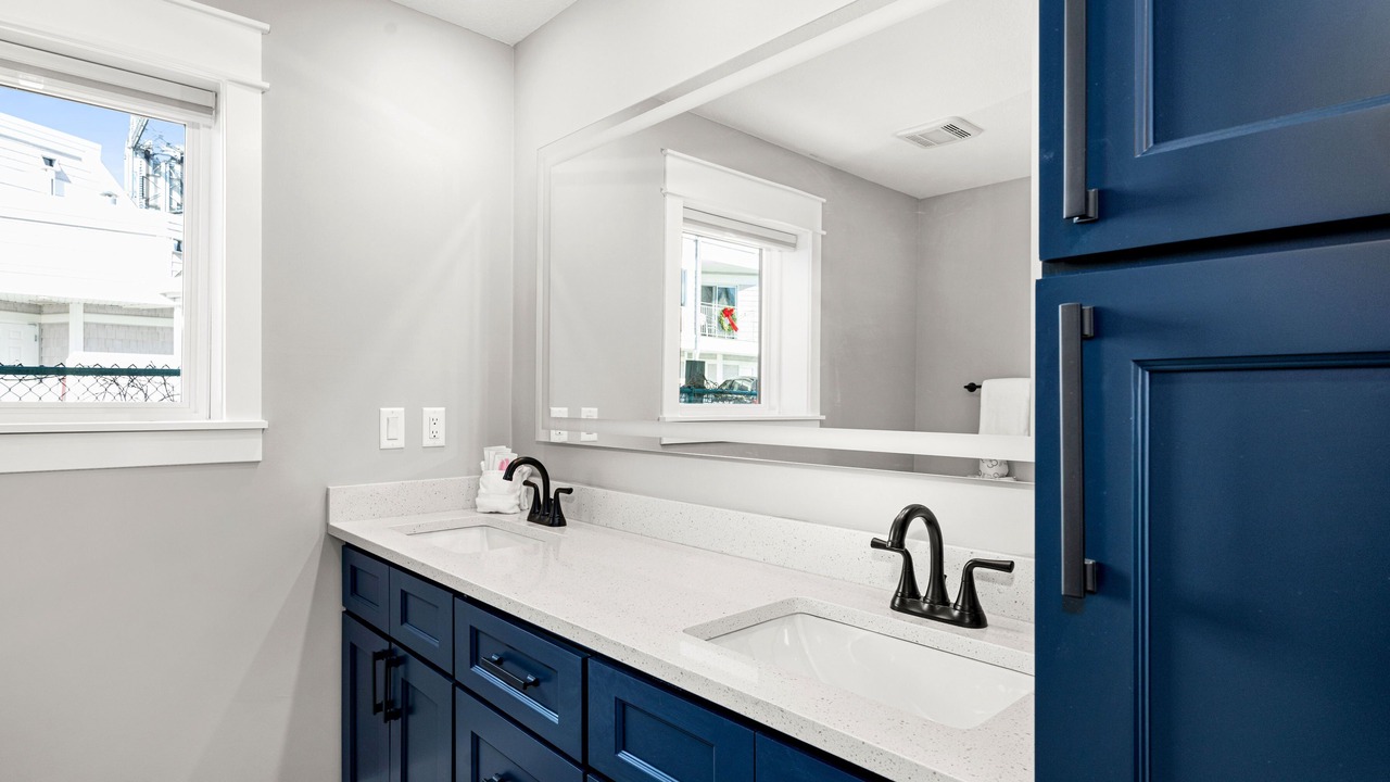 Photo of Bathroom in St. Louis County