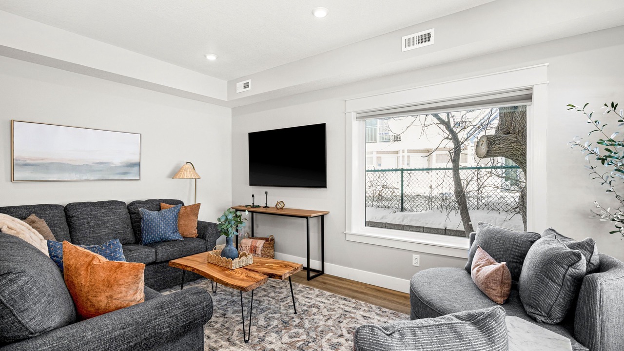 Photo of Livingroom in St. Louis County