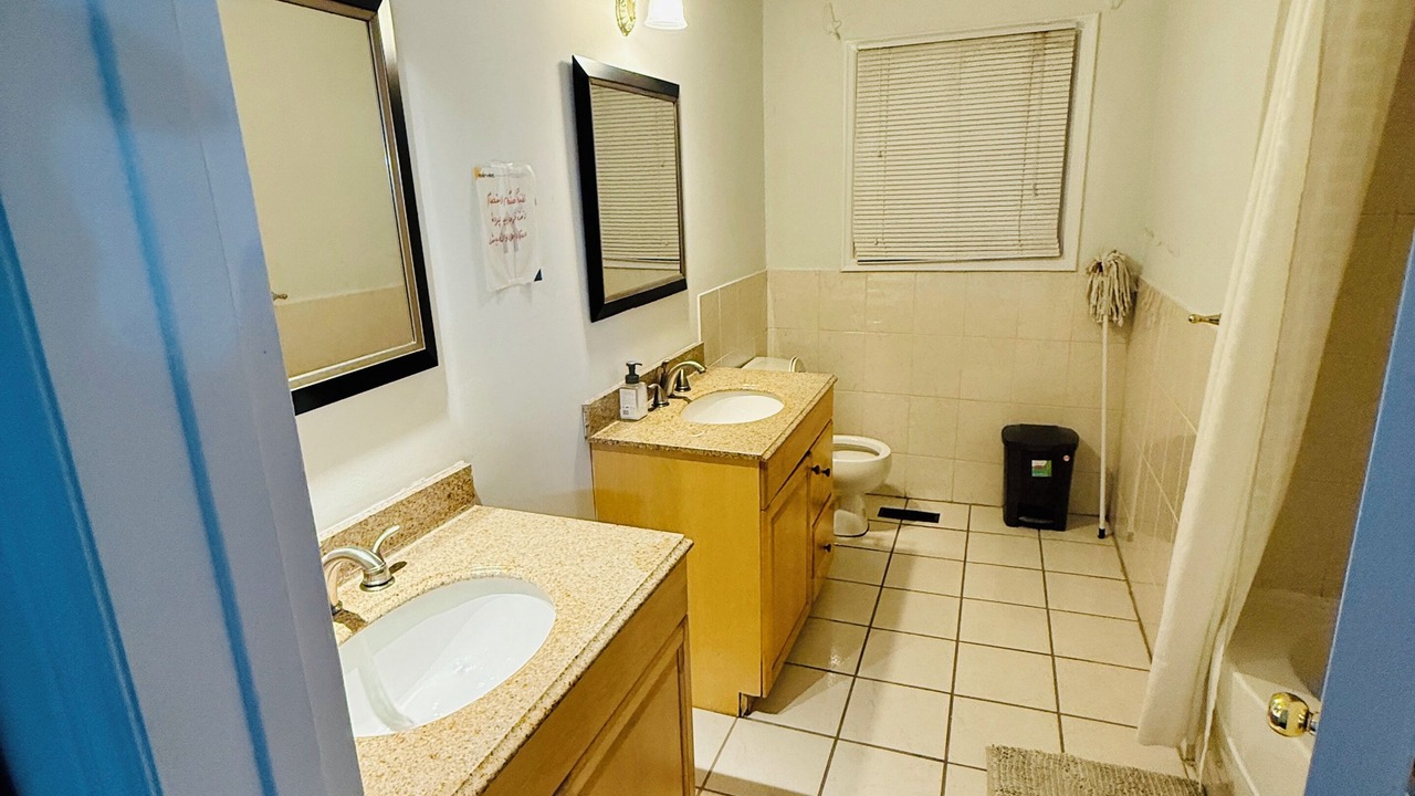 Photo of Bathroom in Newtonbrook