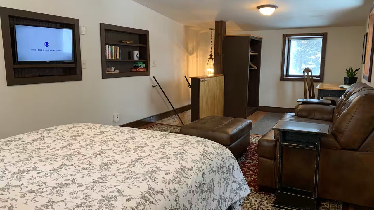 Photo of Bedroom in Palmers