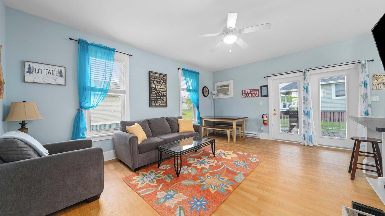 Photo of Livingroom in Cherry Valley