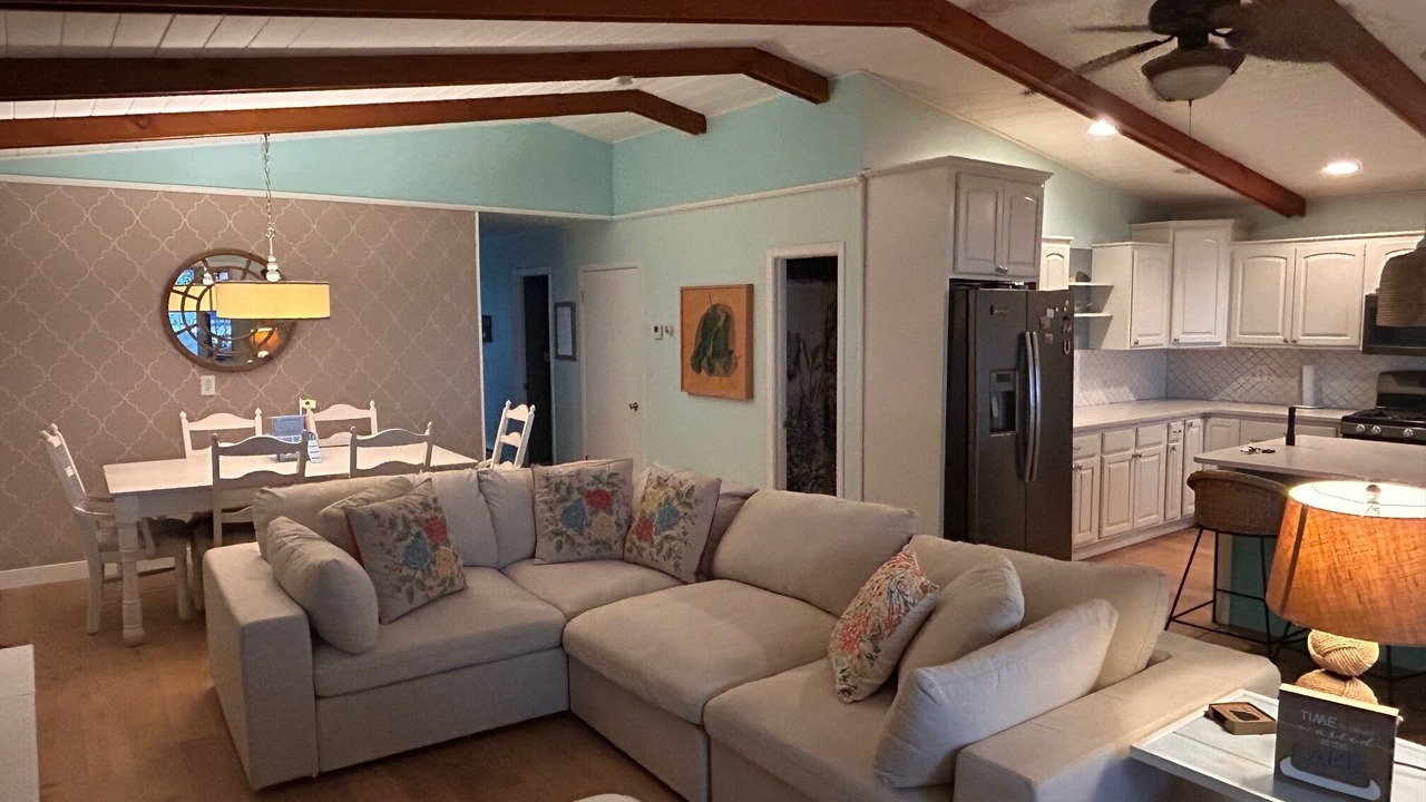 Photo of Livingroom in Detroit Lakes