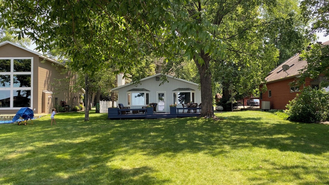 Photo of Patio Balcony in Detroit Lakes