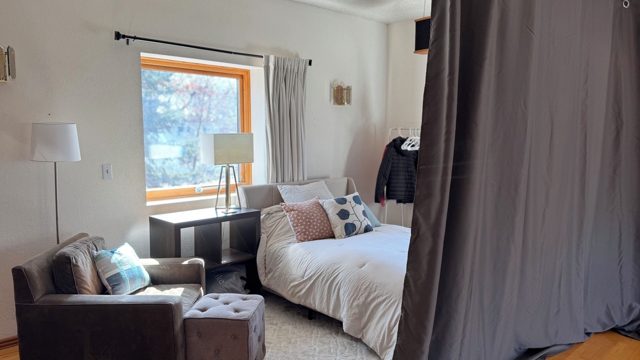 Photo of Bedroom in Arden Hills
