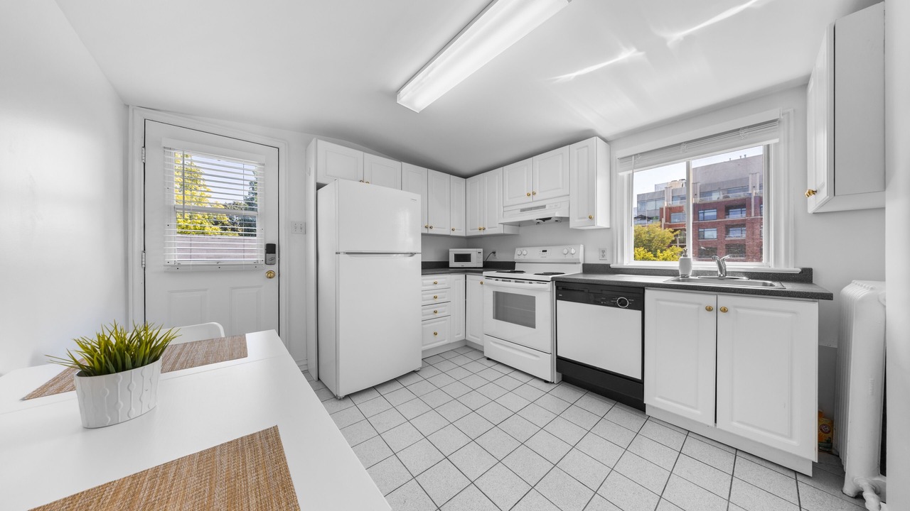 Photo of Kitchen in Old Ottawa East