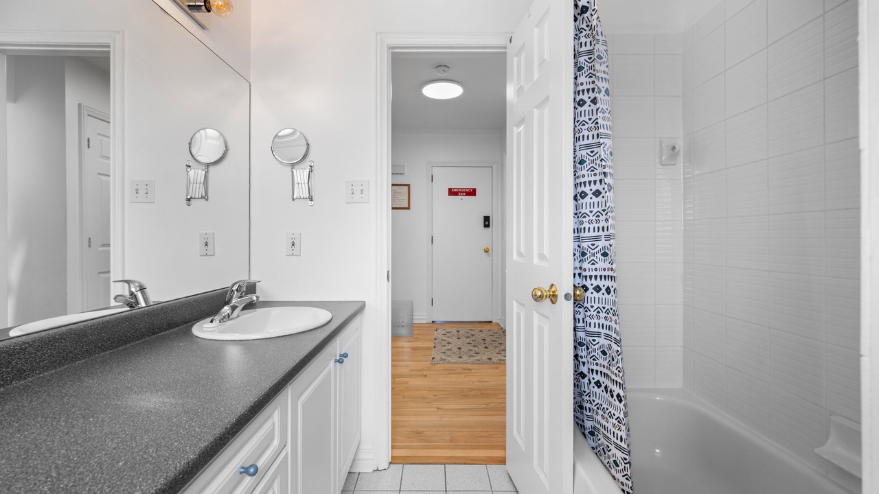 Photo of Bathroom in Old Ottawa East