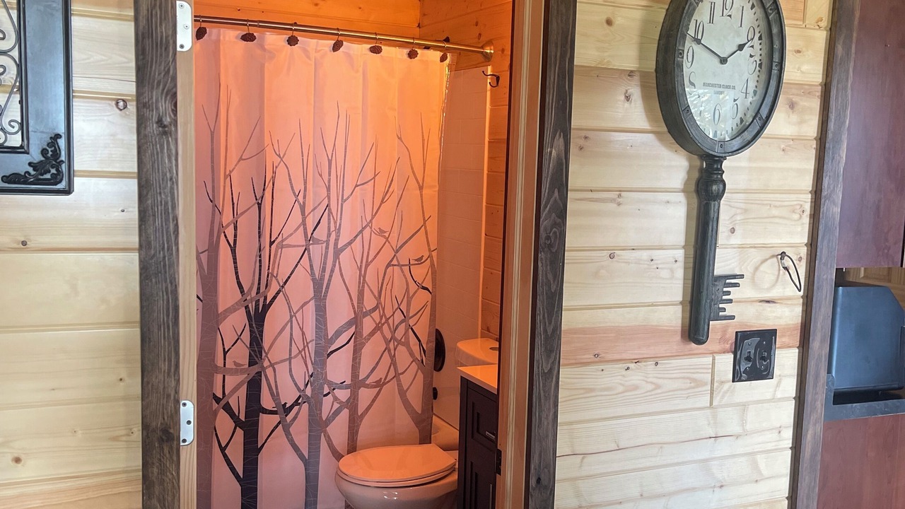 Photo of Bathroom in Backus