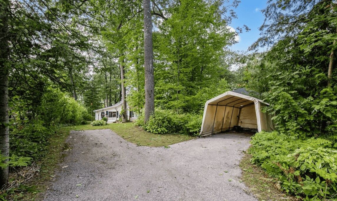 Photo of Outdoor in Tiny