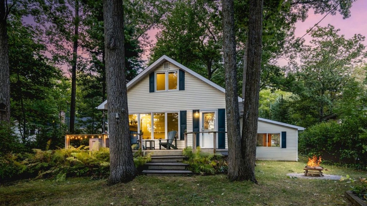 Photo of Outdoor in Tiny
