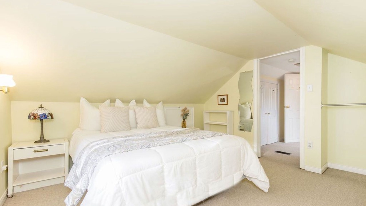 Photo of Bedroom in Tiny
