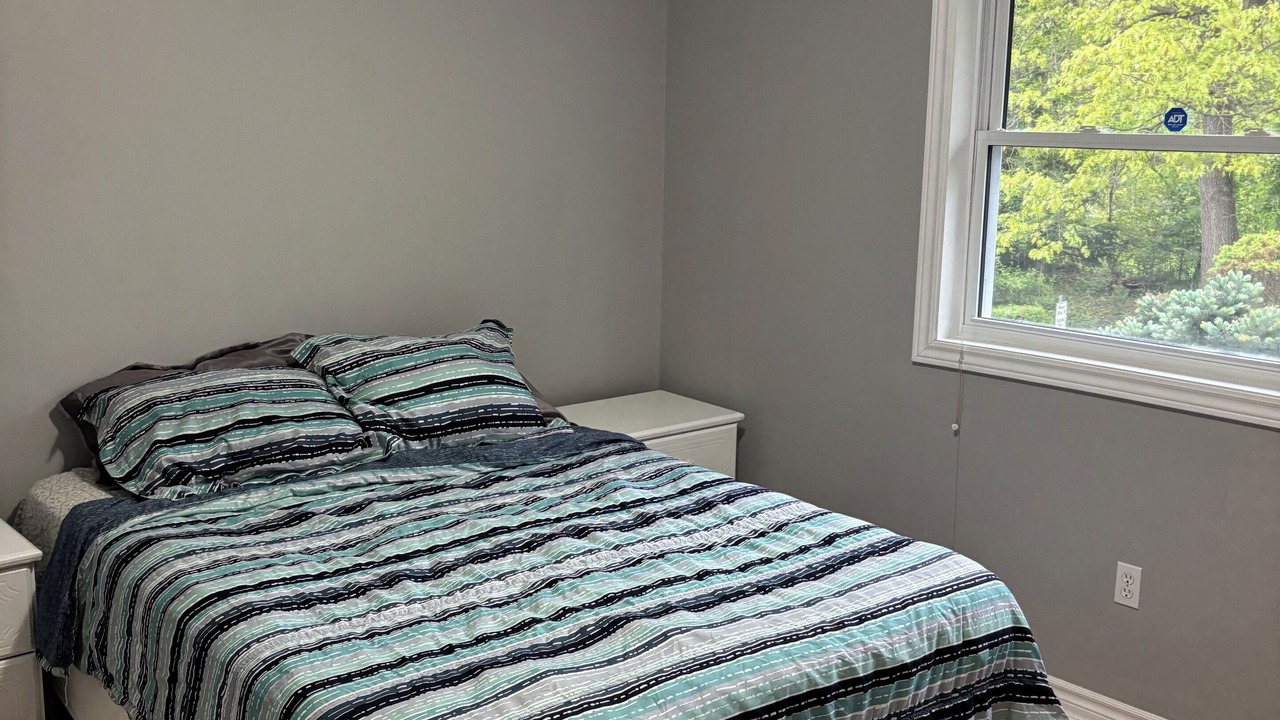 Photo of Bedroom in Port Franks
