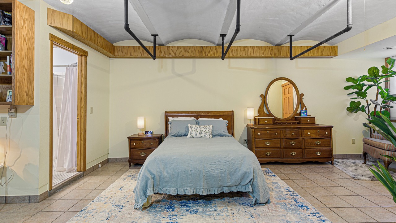 Photo of Bedroom in Montgomery