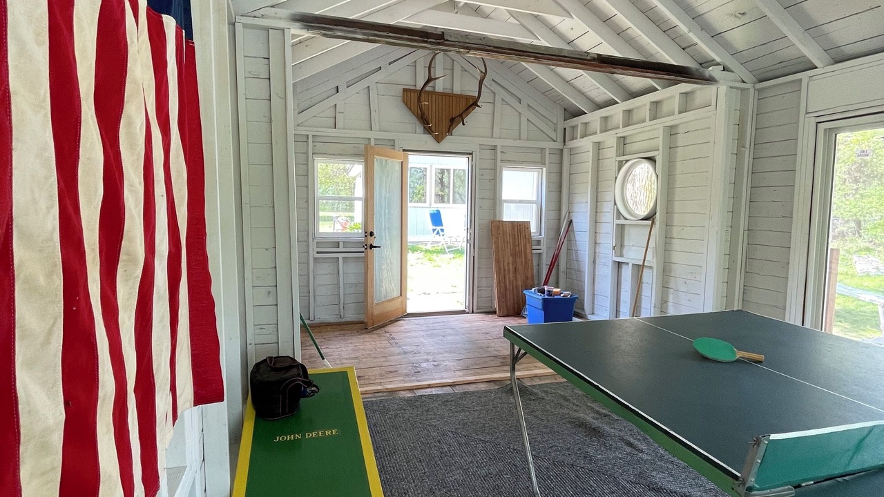 Photo of Bedroom in Clear Lake
