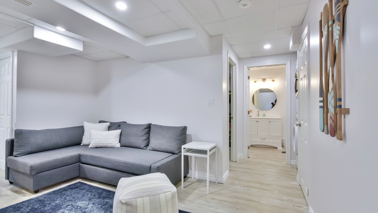 Photo of Livingroom in Tiny