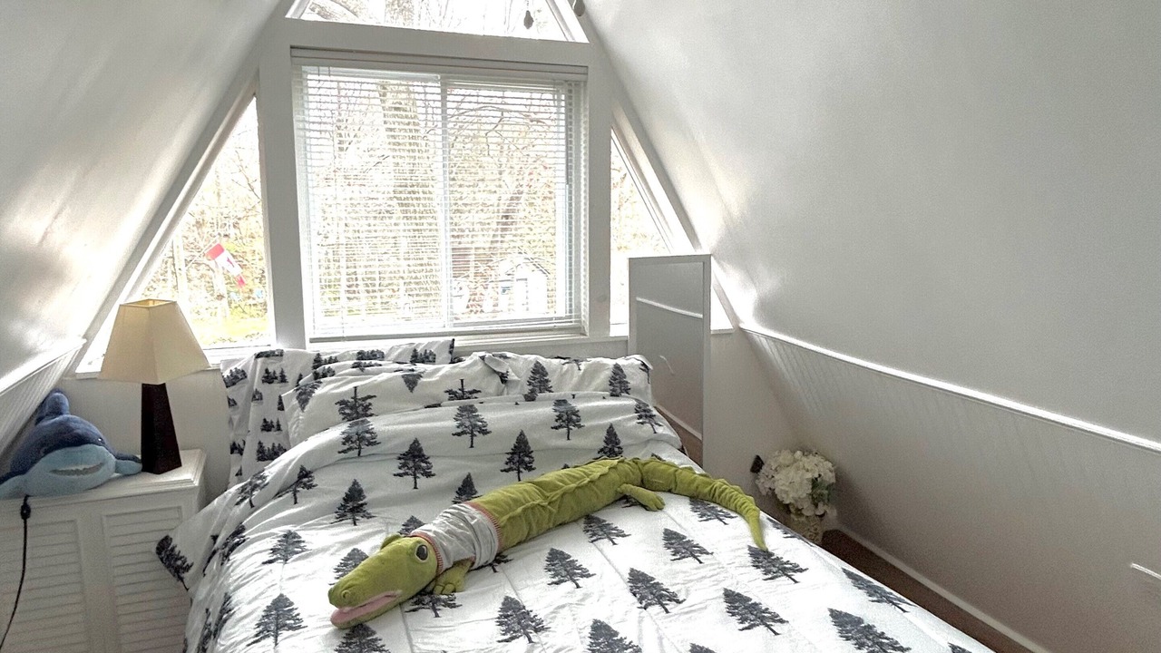Photo of Bedroom in Plympton-Wyoming
