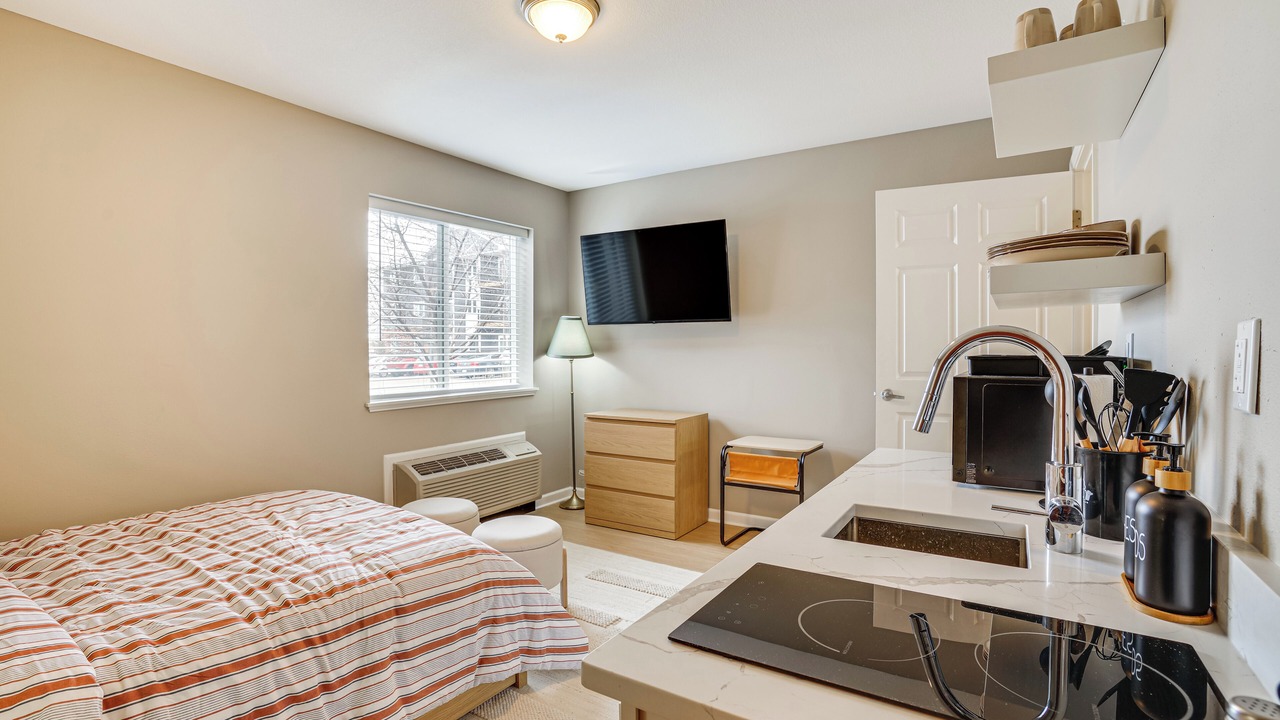 Photo of Bedroom in Blaine
