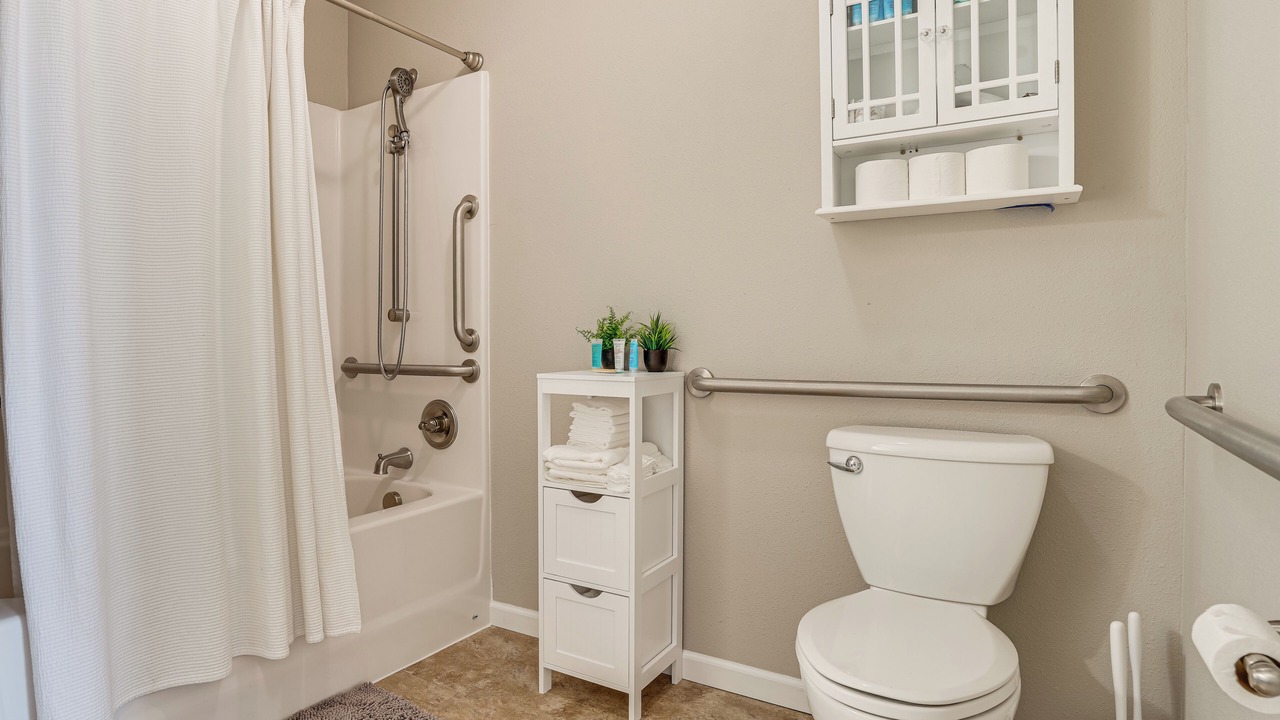 Photo of Bathroom in Blaine
