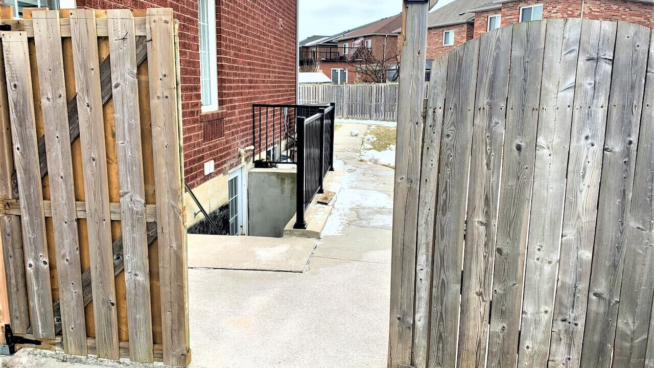 Photo of Outdoor in Hurontario