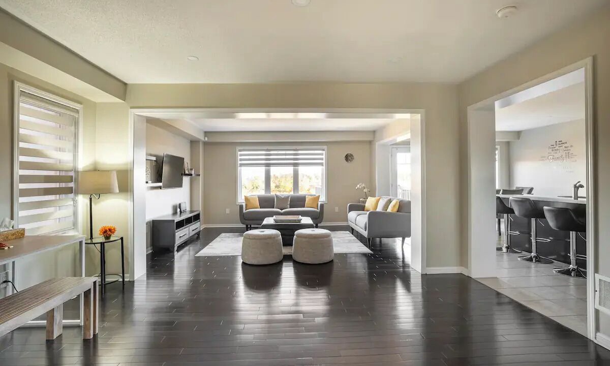 Photo of Livingroom in Brampton