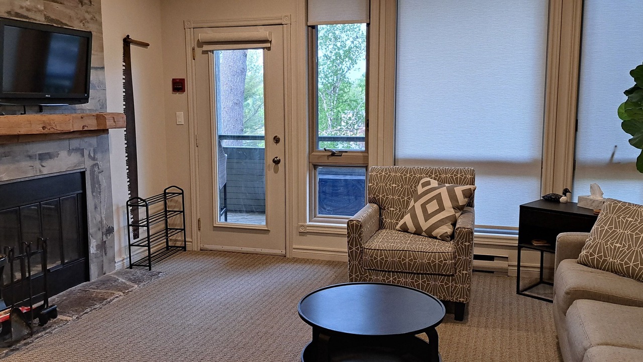Photo of Livingroom in Huntsville
