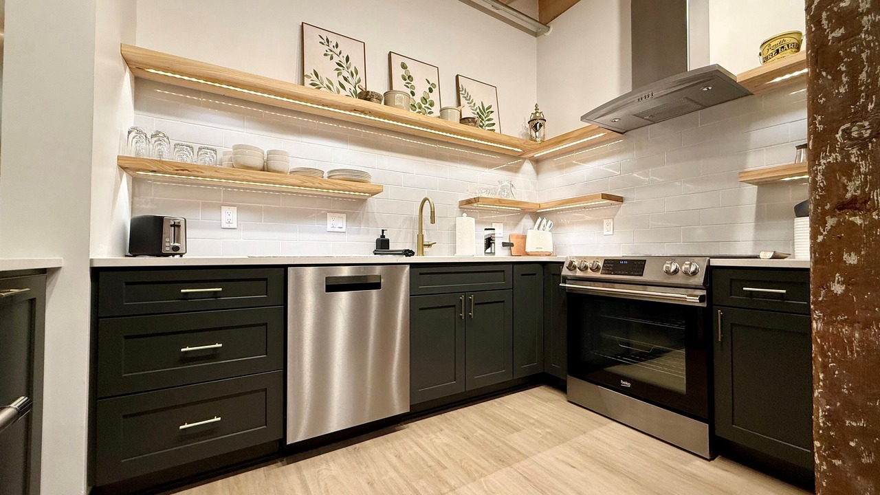 Photo of Kitchen in Canal Park