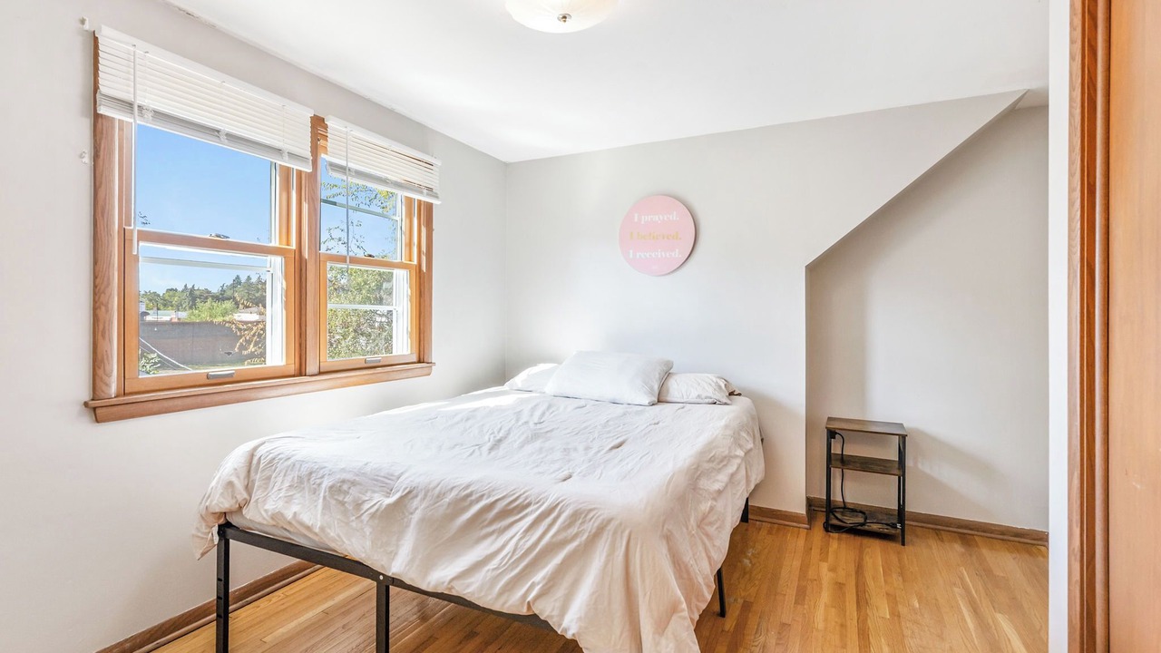 Photo of Bedroom in Richfield