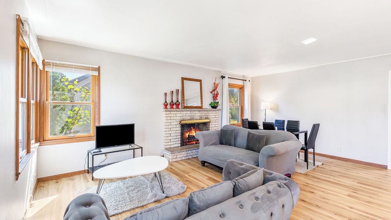 Photo of Livingroom in Richfield