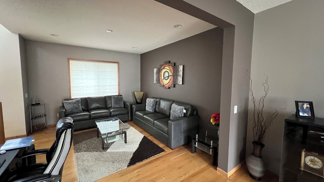 Photo of Livingroom in Shakopee