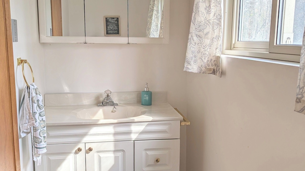 Photo of Bathroom in Douro-Dummer
