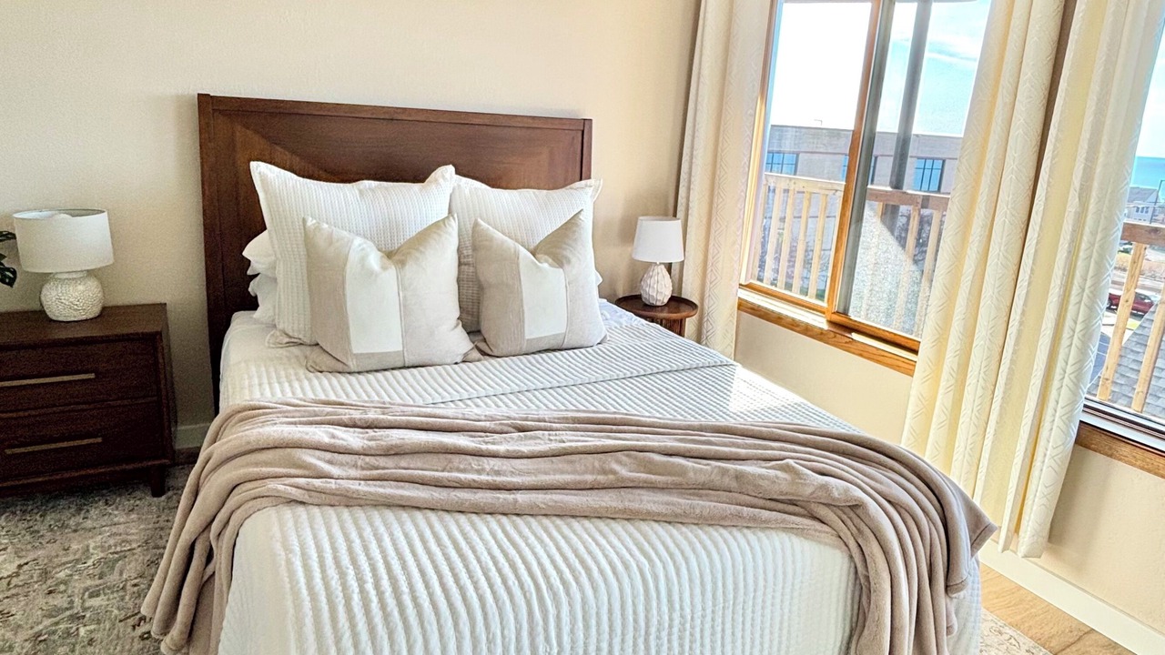 Photo of Bedroom in St. Louis County