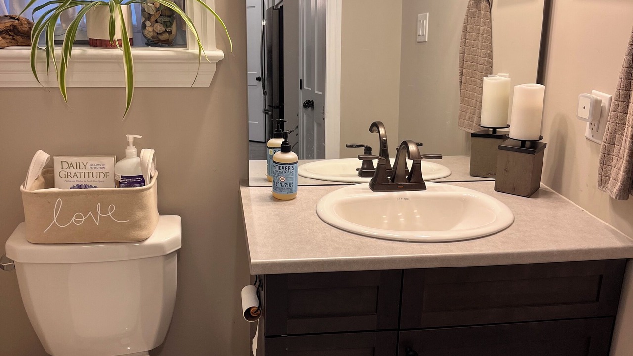Photo of Bathroom in Almonte
