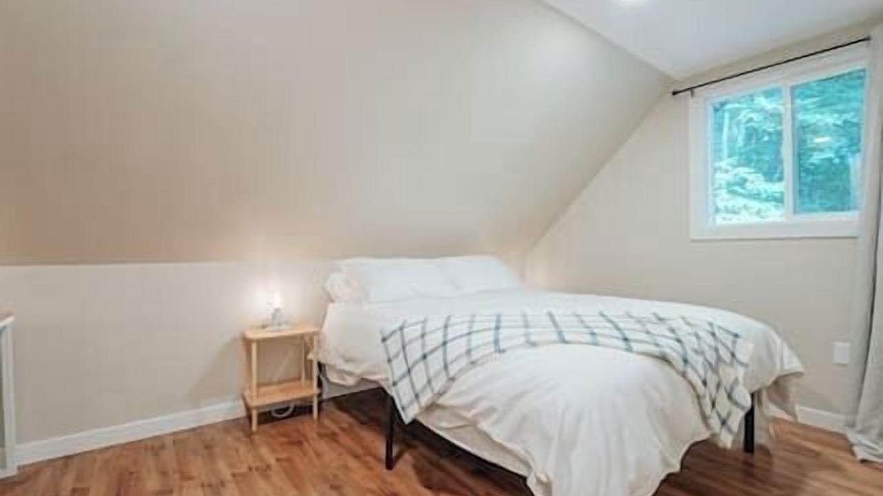 Photo of Bedroom in Faraday