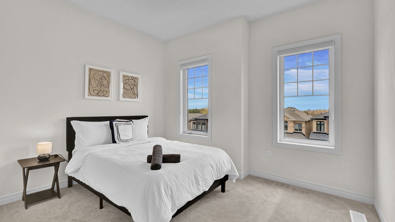 Photo of Bedroom in Pickering
