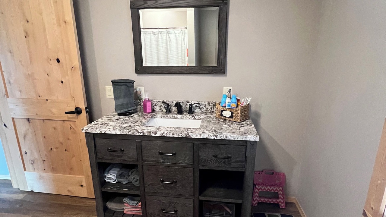 Photo of Bathroom in Cotton