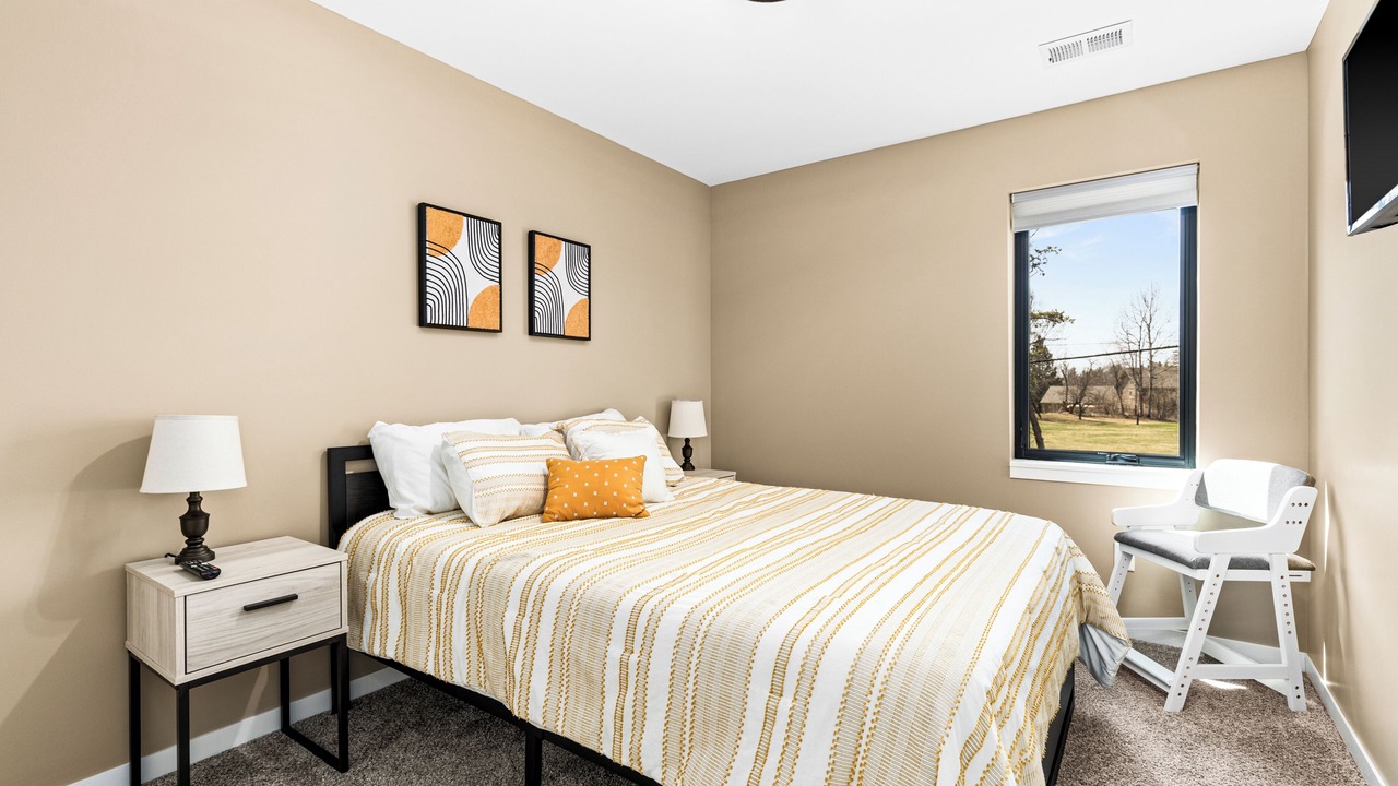 Photo of Bedroom in Hermantown