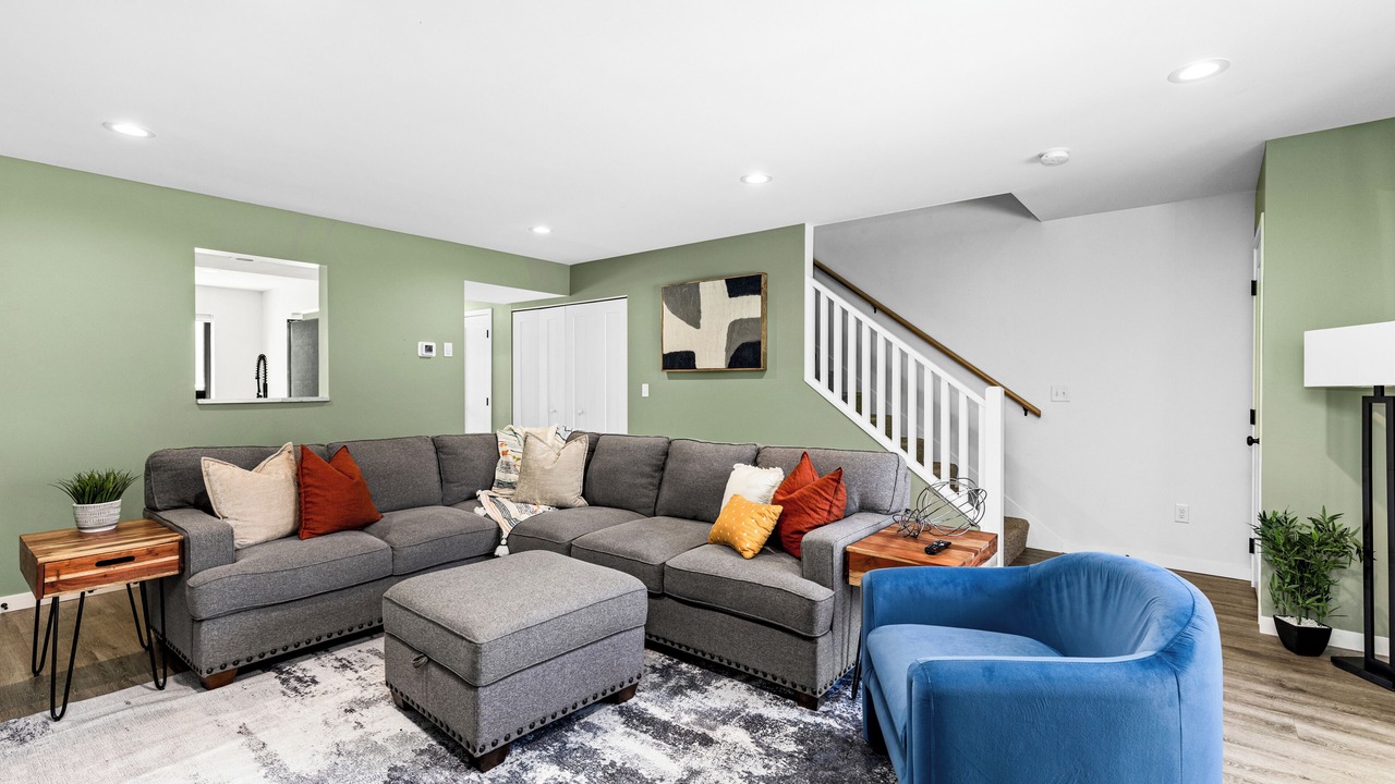 Photo of Livingroom in Hermantown