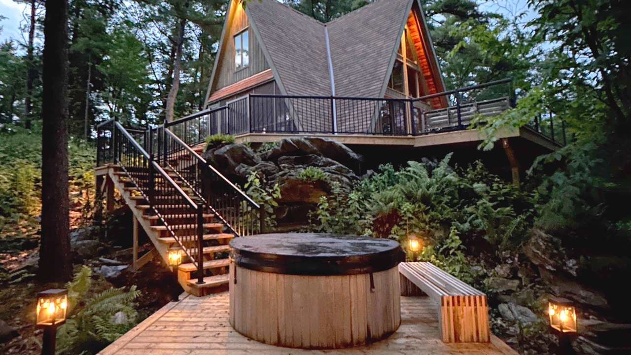 Photo of Patio Balcony in Georgian Bay