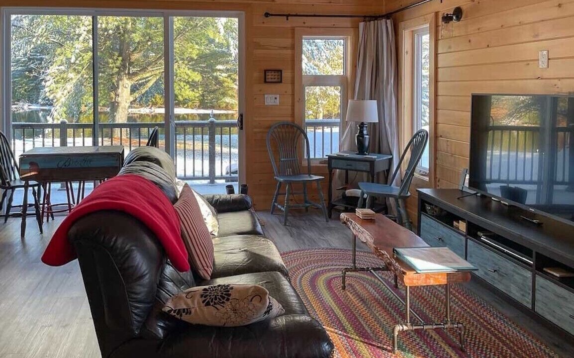 Photo of Livingroom in Bolsover