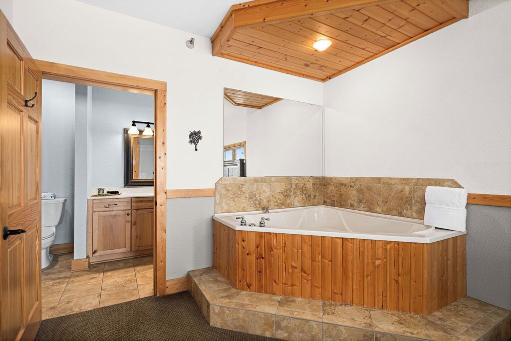 Photo of Bathroom in Two Harbors