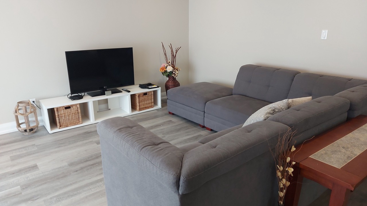 Photo of Livingroom in Ottawa Division