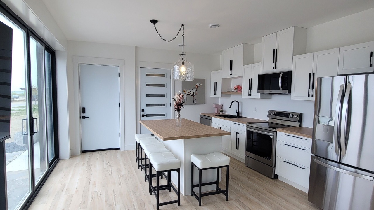 Photo of Kitchen in Grand Bend