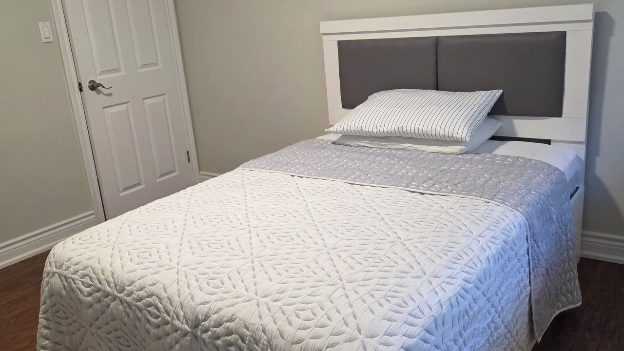 Photo of Bedroom in Long Branch