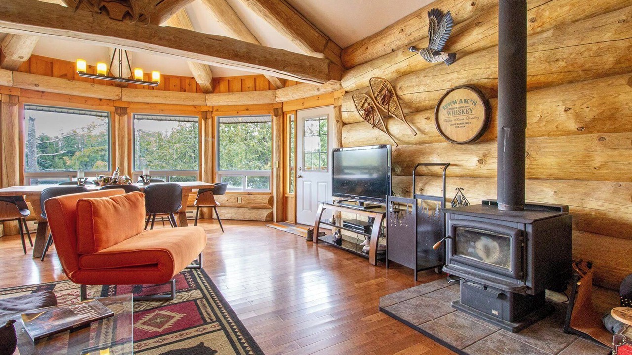 Photo of Bedroom in North Frontenac
