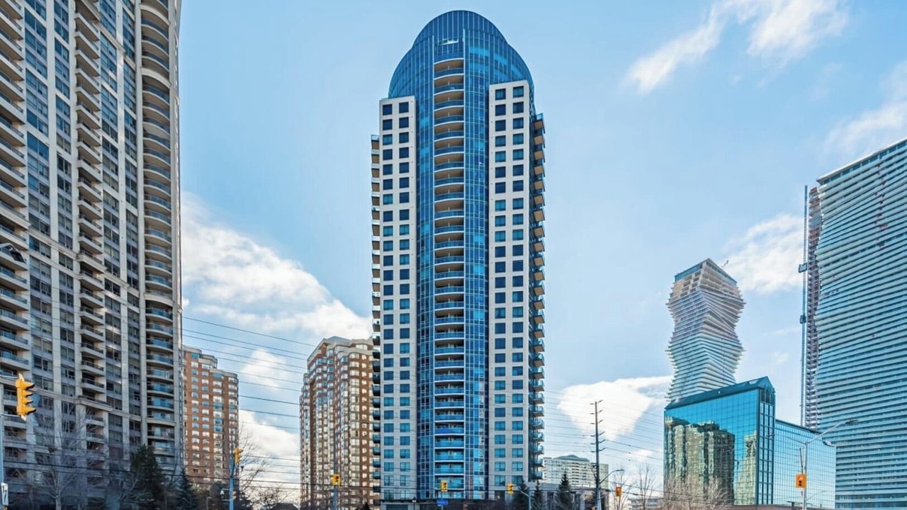 Photo of Outdoor in Downtown Mississauga