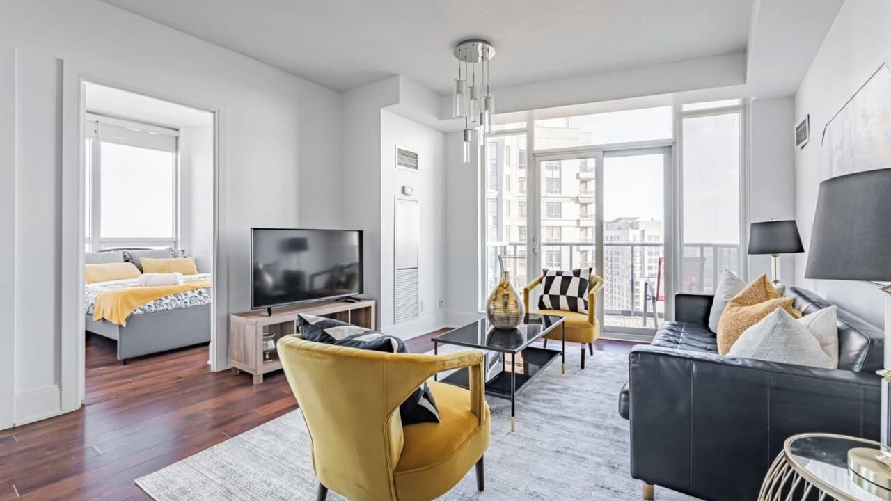 Photo of Livingroom in Downtown Mississauga