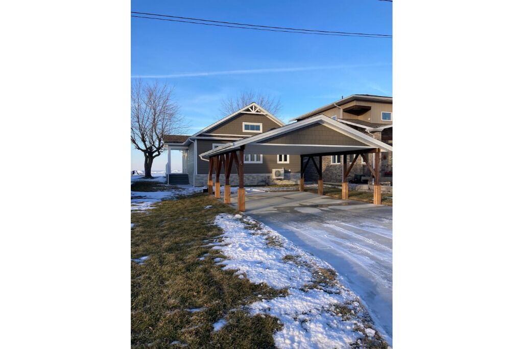 Photo of Outdoor in Lakeshore